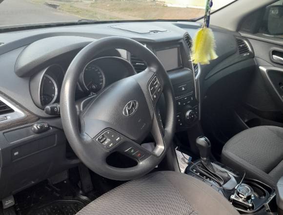 Hyundai santa fe bien cuidada 100% funcional en La Chorrera (Distrito)
