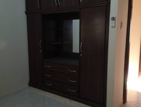 casa en venta a 7 calles de Av virgen de lujan