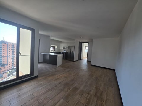 Apartamento en renta en zona 10 Edificio Márquez de Oakland en Ciudad de Guatemala (Municipio)