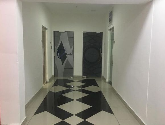 19-2737 AF Alquile moderna oficina en Vía Brasil en Panamá (Distrito)