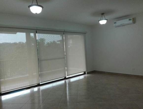 18-5372 AF Grandioso apto. en Clayton se vende en Panamá (Distrito)