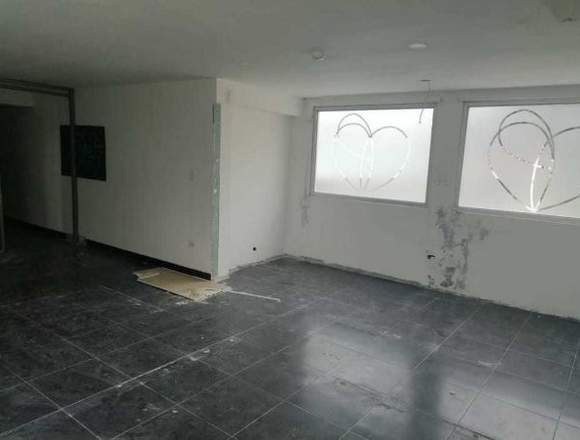 18-4909 AF Alquile práctica oficina San Francisco en Panamá (Distrito)
