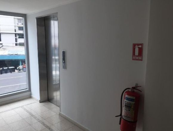 19-119 AF Se vende gran edificio en Coco del Mar en Panamá (Distrito)