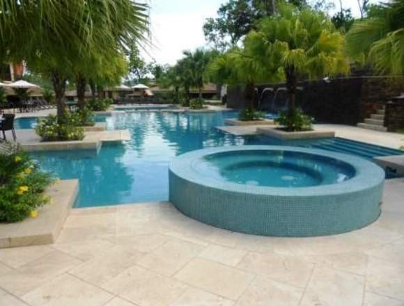 19-1016 AF Linda casa se vende en Clayton en Panamá (Distrito)