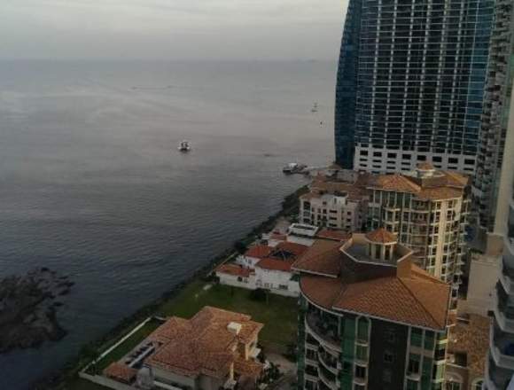 19-6414 AF Se vende gran apto. en Pta. Pacífica en Panamá (Distrito)