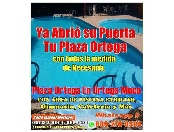 Plaza Ortega en Moca Rep. Dom área de piscina.