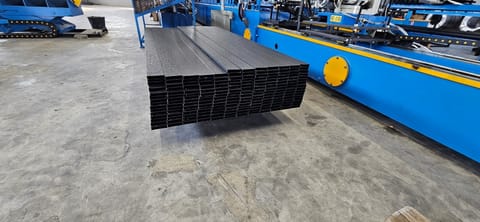 Máquina de tubos con costura