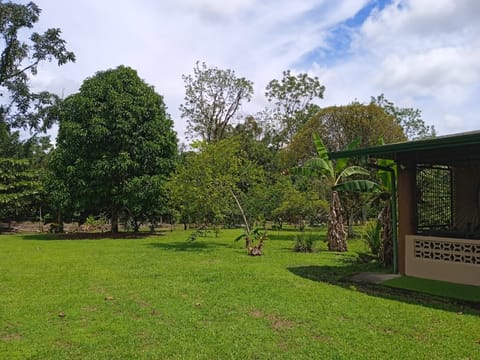 ¡Oportunidad Única! Hermosa Quinta en Río Frío para Vacaciones o Vida
