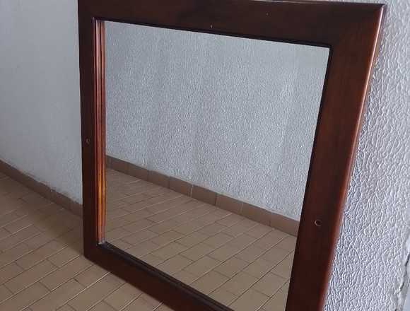 Espejo para sala de buen tamaño en Medellín (Municipio)