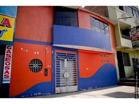VENTA DE LOCAL / TERRENO EN EL PORVENIR - TRUJILLO