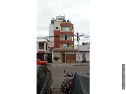 VENTA DE HERMOSO DEPARTAMENTO EN TRUJILLO - URB. LA MERCED