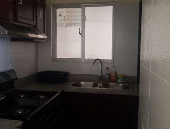 ALQUILO CASA 3 HAB, MARQUESI DOBLE, PATIO en Santo Domingo de Guzmán (Municipio)