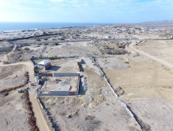 VENTA DE TERRENO PARA CASA DE PLAYA en Los Órganos (Distrito)