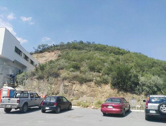 TERRENO EN VENTA COLONIA SIERRA ALTA en Cadereyta Jiménez (Municipio)