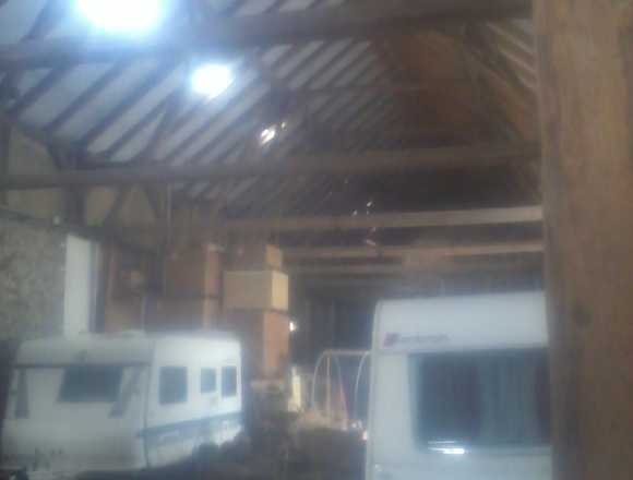Womogarage, Möbellager, Bootslager in Vierkirchen (Lokalität)