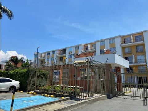 ALQUILO APARTAMENTO DE 57MT2, ZONA SUR DE CALI. CORALES DEL LILI