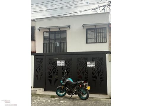 CASA EN RENTA - SECTOR GUADALUPE , CALLE 37 NÚMERO 13