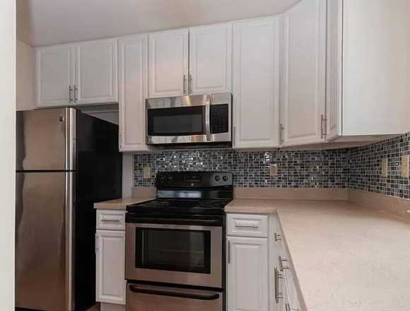 Spacious First Floor Apartment in Woodhull (Locality)