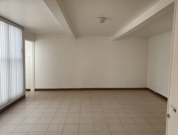 Edificio de 5 deptos, en Reforma Iztaccíhualt