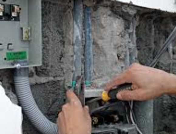 Ofrecemos servicios múltiples de construcción y .. en San Carlos (Distrito)