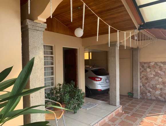 Venta casa Cartago 24-1092 en Cartago (Cantón)