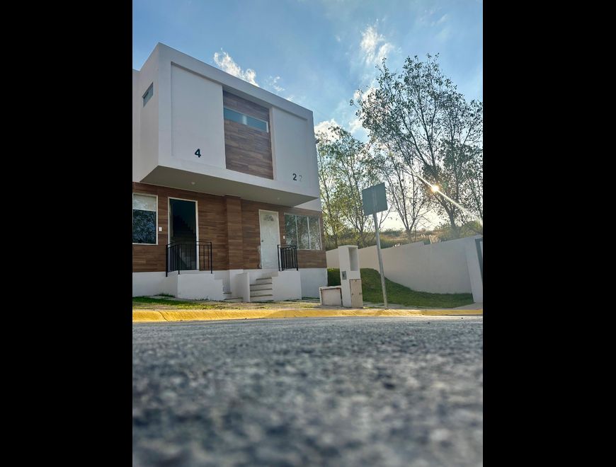 CASA LINDA DE 3 RECAMARAS EN VENTA