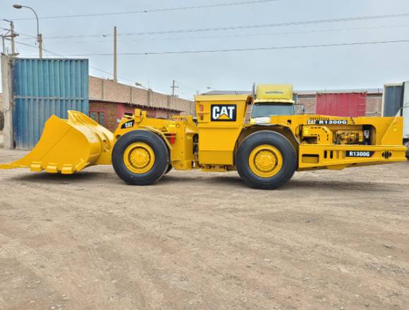 Scoop Cat R1300G LHD Año 2015