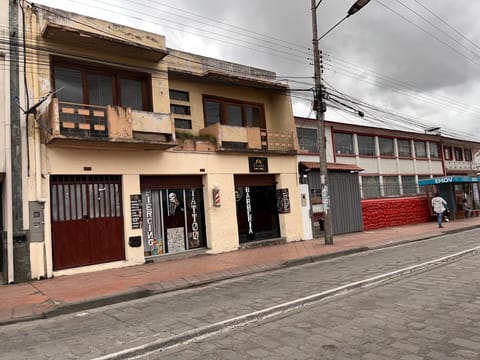 Venta Casa Rentera, Centro Histórico Cuenca, 517 m² en Cuenca (Cantón)