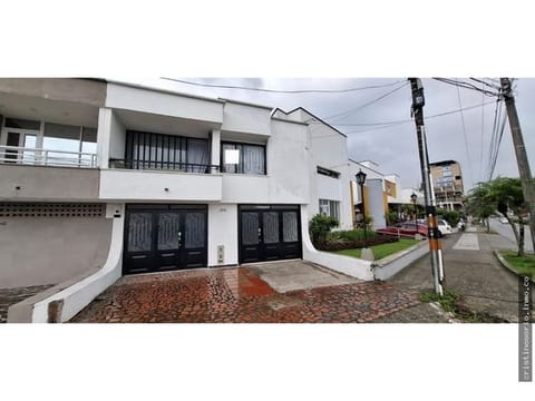 Casa norte de armenia