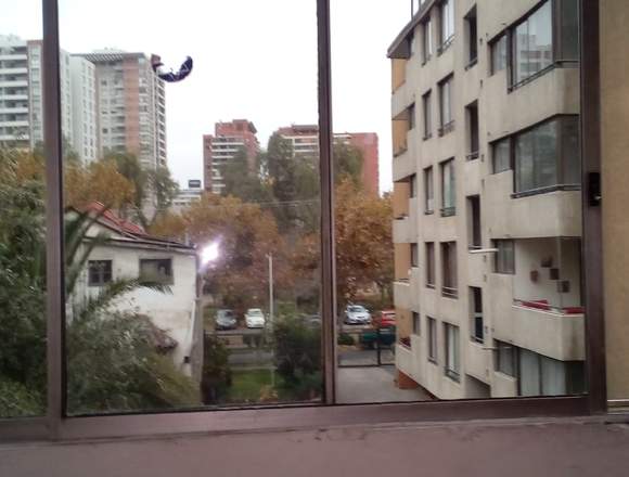 se arrienda habitacion amoblada con baño privado en Providencia (Comuna)