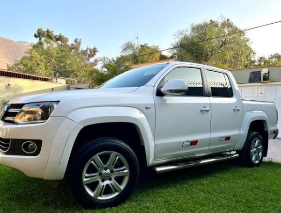 VW AMAROK HIGHLINE 2,015