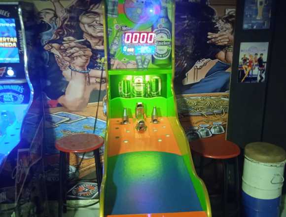 VENTA DE BAR BOLIRANA