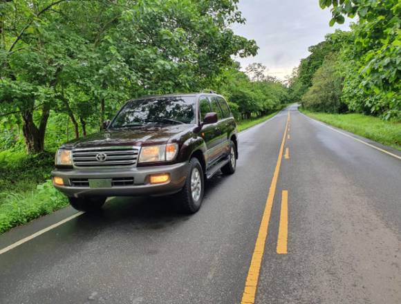 TOYOTA LAND CRUISER VX 4.2-2003 en Soná (Distrito)