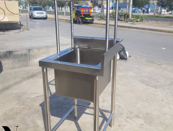 LAVADERO DE 01 POZA CON ESCURRIDOR SUPERIOR en Los Olivos (Lima 39) (Distrito)