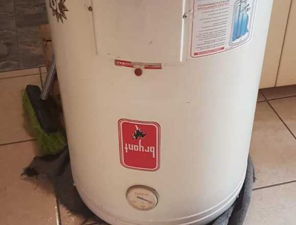 Terma Eléctrica Marca Bryant de 80 litros SEMINUEV en Lima (Lima 1) (Distrito)