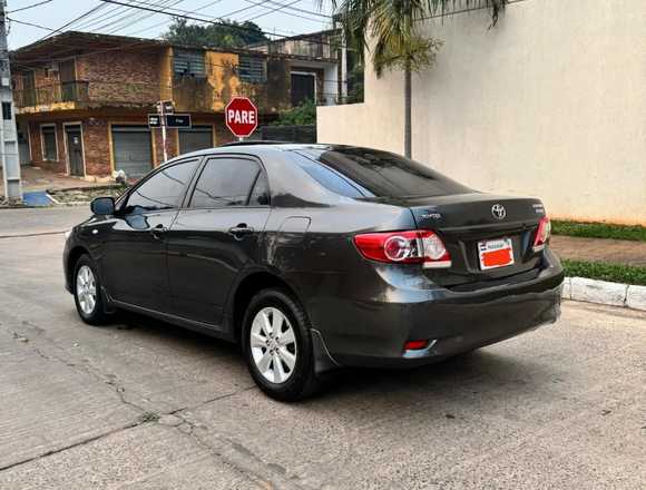 toyota corolla 2012 de toyotoshi en Lambaré (Distrito)