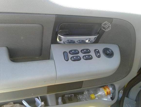 VENDO FORD F150 TRITON 4X2 4.6 AUT FULL EQUIPO en La Serena (Comuna)