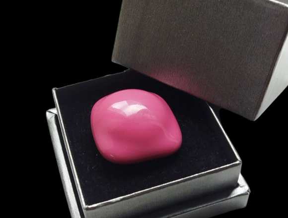 Anillo de toro en cristal rosa viejo liso.