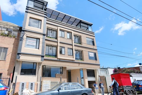 SE ARRIENDA APARTA ESTUDIO EN MODELIA ED ARKADIA 304 - ARG en Bogotá, D.C. (Municipio)