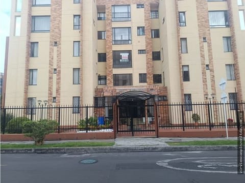 SE ARRIENDA APARTAESTUDIO EN ED CEDRAL 9 - B/LOS CEDROS - FBL