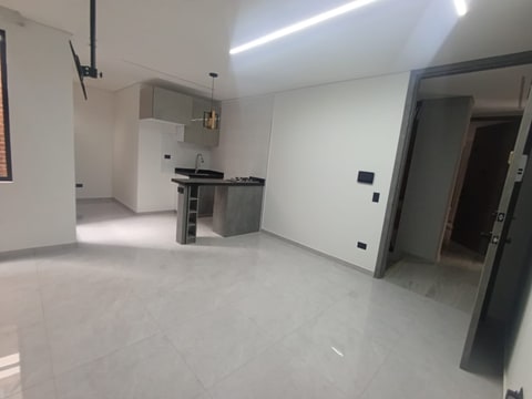 SE ARRIENDA APARTA ESTUDIO EN MODELIA ED ARKADIA 105 - ARG en Bogotá, D.C. (Municipio)