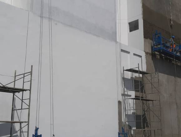 ALQUILO ANDAMIO COLGANTE ELECTRICO TRABAJOS ALTURA