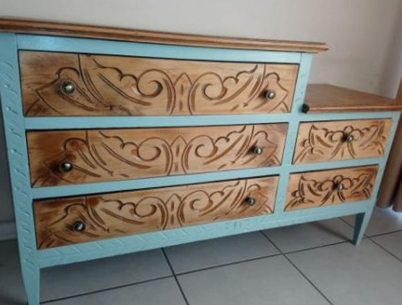 Mueble arrimo Hermoso! en Santiago (Comuna)