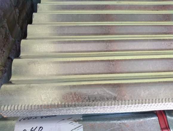 CHAPAS GALVANIZADAS 4MTS NUEVAS Y TIRANTES en Lago Buenos Aires (Localidad)