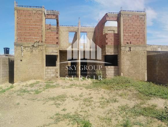 Terreno con Bienhechuria en puerta maraven SGT-120 en Carirubana (Municipio)