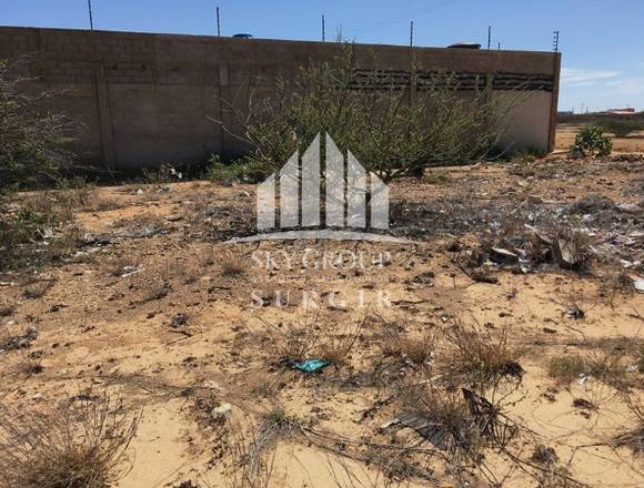 Terreno en puerta maraven SGT-108 en Carirubana (Municipio)