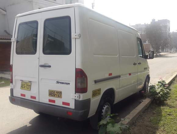 Mercedes benz sprinter 313 - año 2004 en San Juan de Lurigancho (Lima 36) (Distrito)