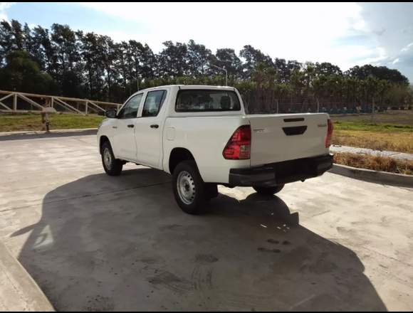 venta de unidades toyota hilix 4x4 2017 en Pichincha (Cantón)