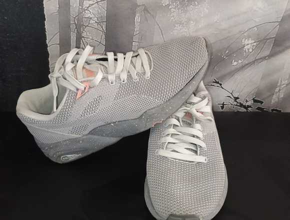 ZAPATILLAS PUMA talla 39