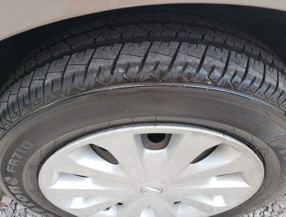 2012 Nissan Versa Sense TM AC Unico dueño
